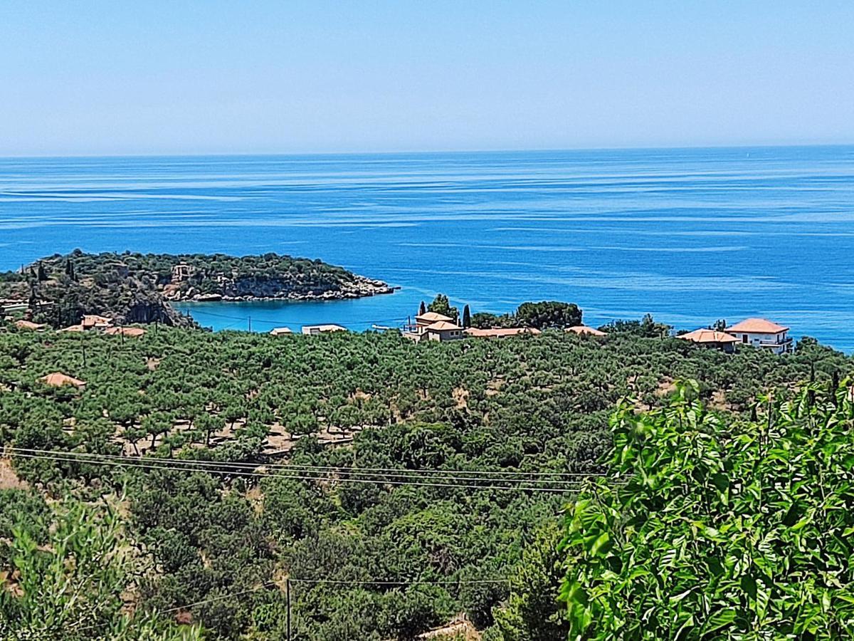 Athina'S Stone House In Kardamyli Βίλα Εξωτερικό φωτογραφία