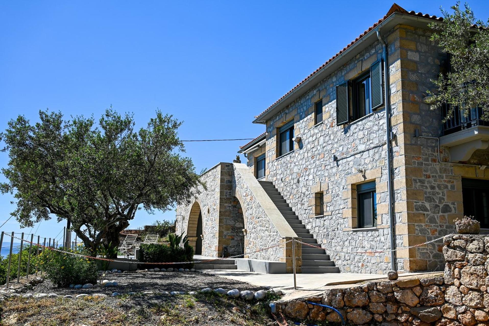 Athina'S Stone House In Kardamyli Βίλα Εξωτερικό φωτογραφία