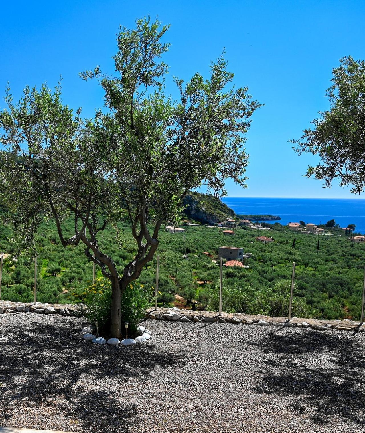 Athina'S Stone House In Kardamyli Βίλα Εξωτερικό φωτογραφία