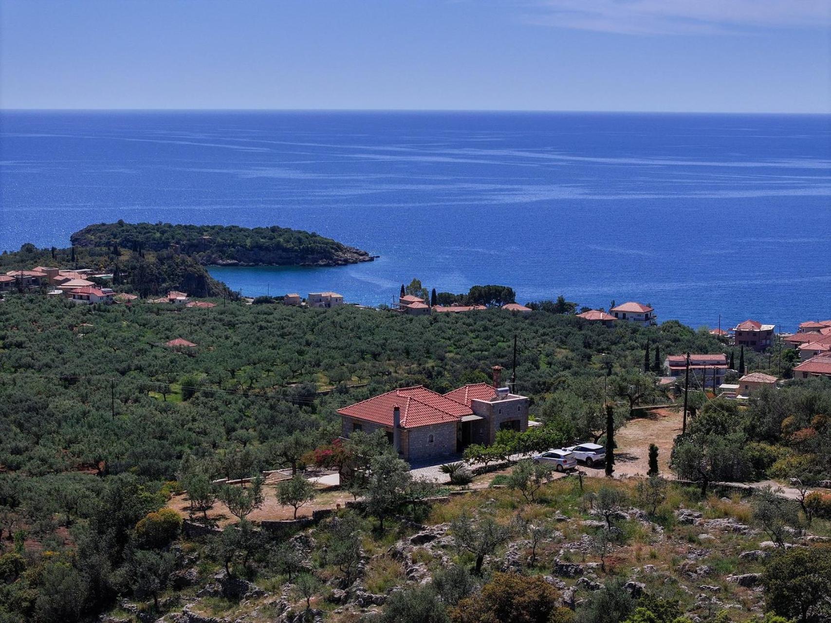 Athina'S Stone House In Kardamyli Βίλα Εξωτερικό φωτογραφία